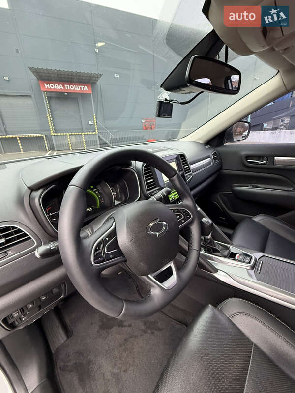 Внедорожник / Кроссовер Samsung QM6 2017 в Виннице