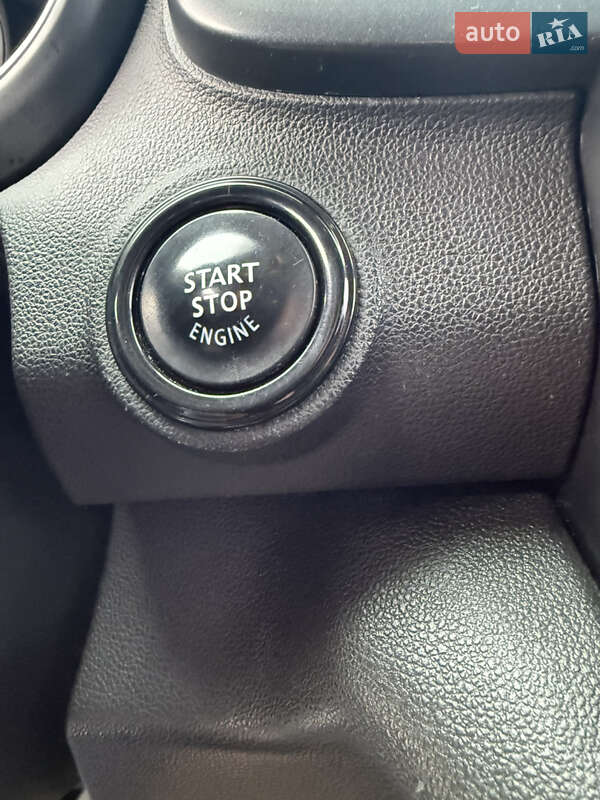 Внедорожник / Кроссовер Samsung QM6 2017 в Виннице