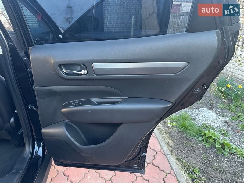 Внедорожник / Кроссовер Samsung QM6 2018 в Виннице фото 31 Внедорожник / Кроссовер Samsung QM6 2018 в Виннице