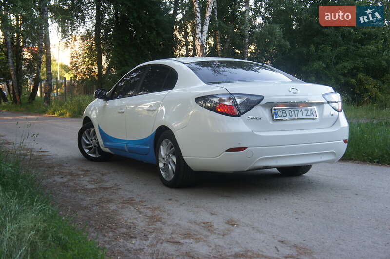 Седан Samsung SM3 2015 в Чернігові