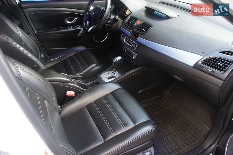 Седан Samsung SM3 2015 в Чернігові