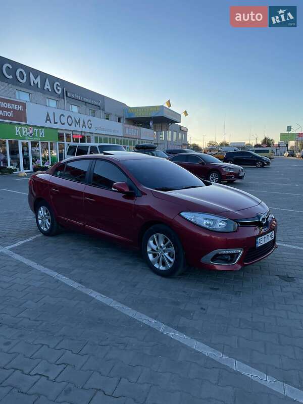 Седан Samsung SM3 2014 в Павлограде