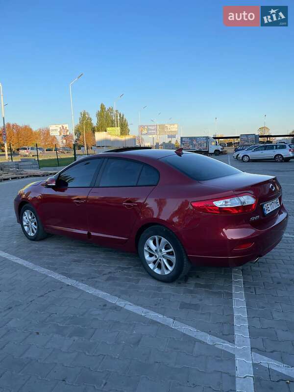 Седан Samsung SM3 2014 в Павлограде