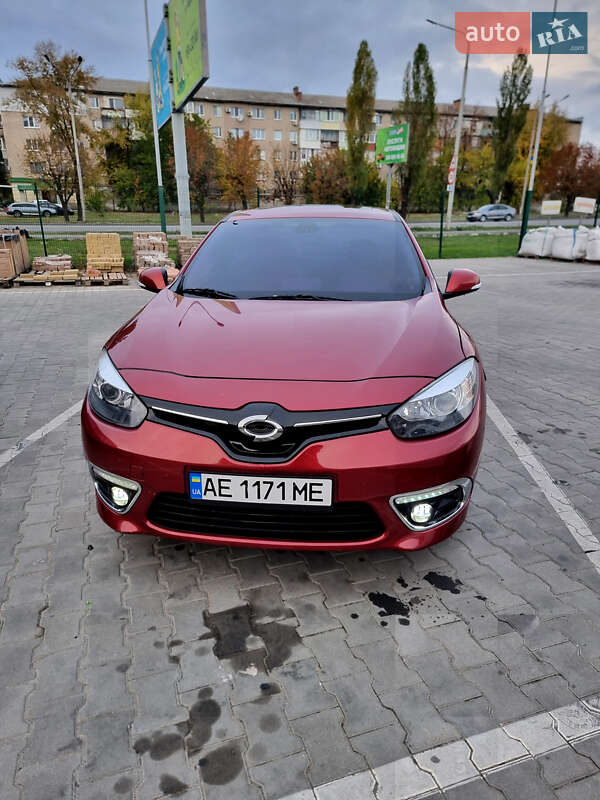 Седан Samsung SM3 2014 в Павлограде