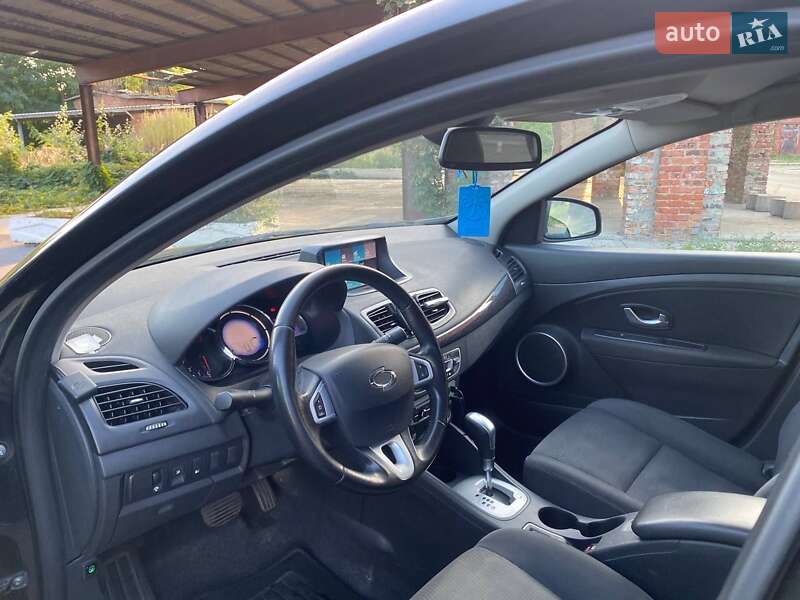 Седан Samsung SM3 2014 в Чернигове