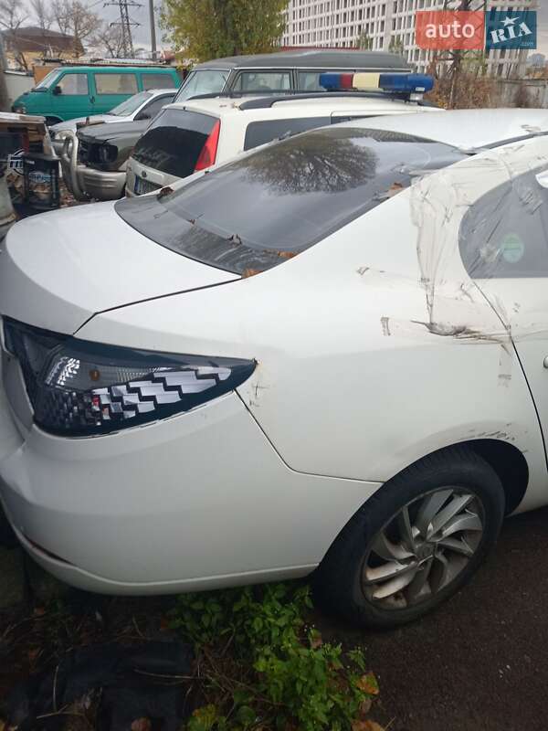 Седан Samsung SM3 2016 в Киеве