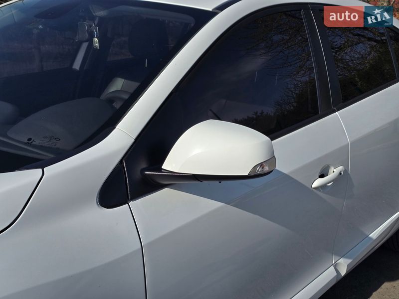 Седан Samsung SM3 2019 в Хмельницком