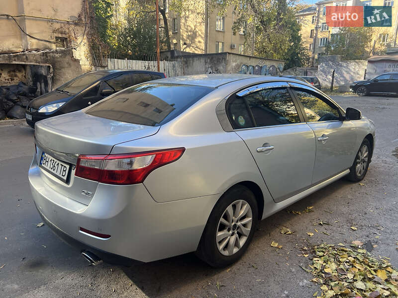 Седан Samsung SM5 2013 в Одессе