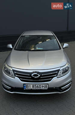 Седан Samsung SM5 2015 в  Седан Samsung SM5 2015 в