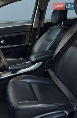 Седан Samsung SM5 2015 в  фото 16 Седан Samsung SM5 2015 в