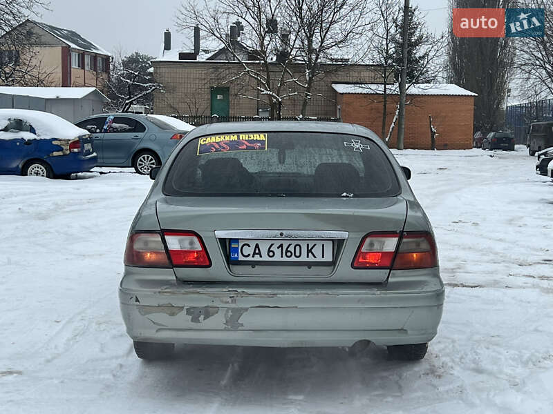 Седан Samsung SM5 2004 в Білій Церкві