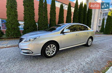 Седан Samsung SM5 2017 в Львові