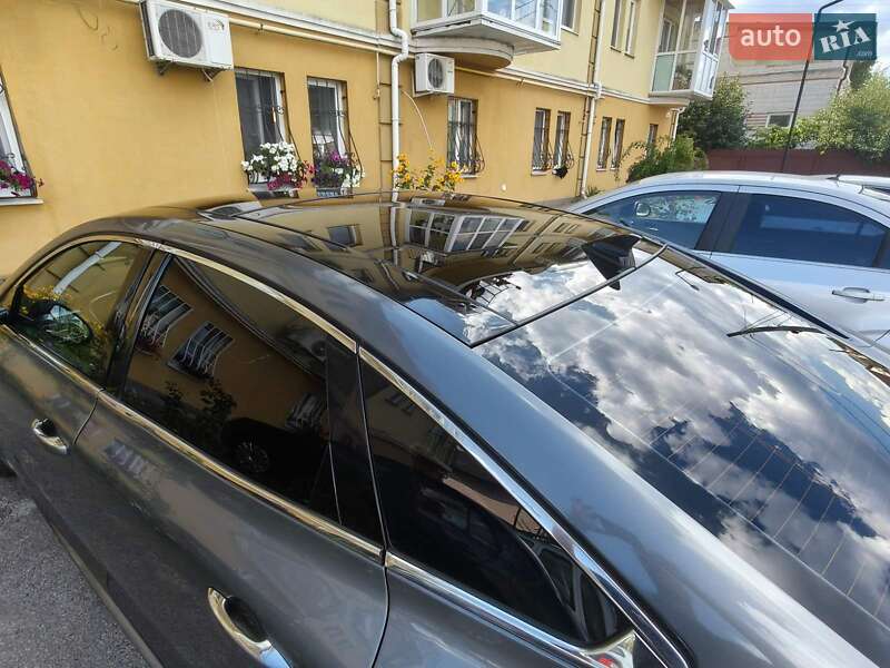 Седан Samsung SM6 2017 в Киеве