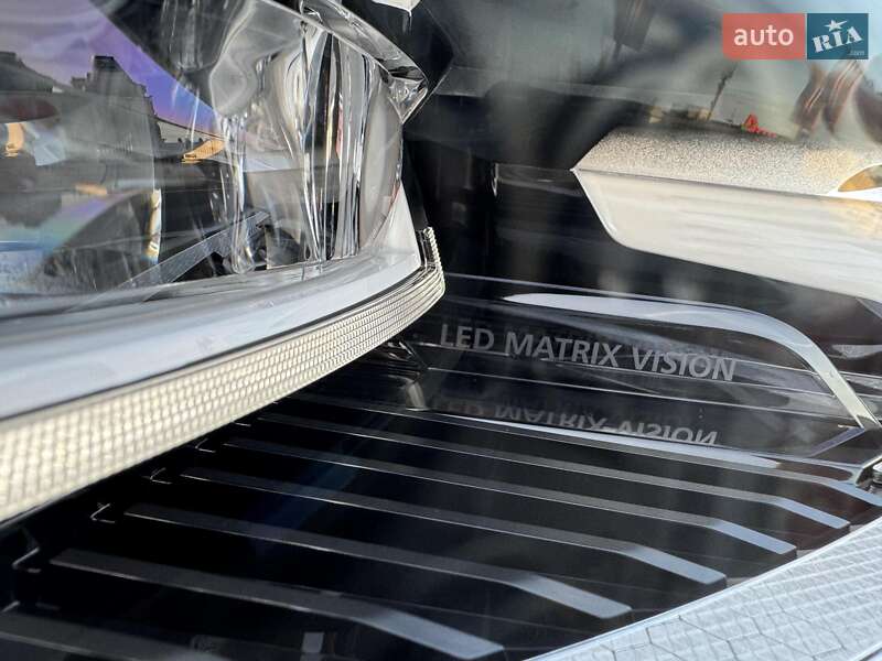 Седан Samsung SM6 2023 в Киеве