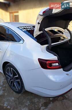 Седан Samsung SM6 2016 в Белгороде-Днестровском