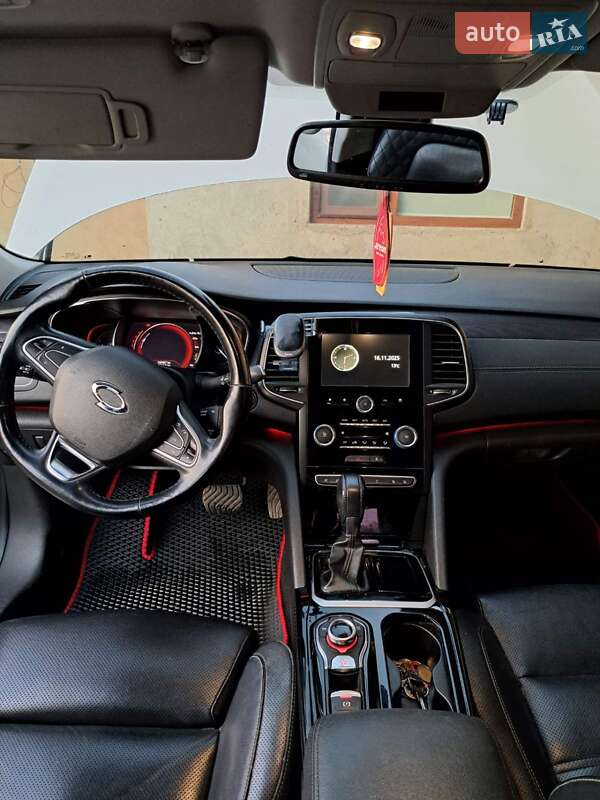 Седан Samsung SM6 2016 в Белгороде-Днестровском