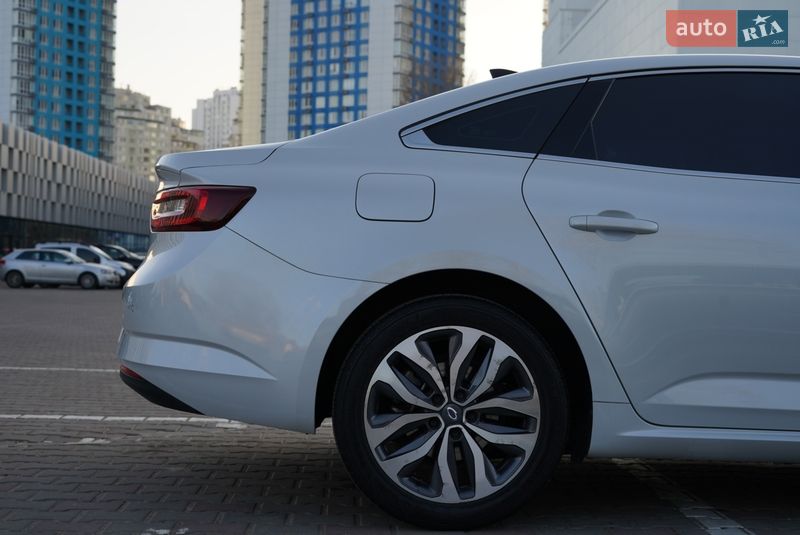 Седан Samsung SM6 2018 в Одессе