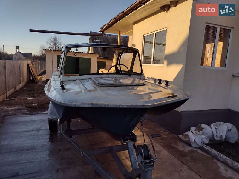 Лодка Сарепта Тримаран 1989 в Переяславе фото 10 Лодка Сарепта Тримаран 1989 в Переяславе
