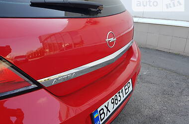 Хэтчбек Saturn Astra 2008 в 