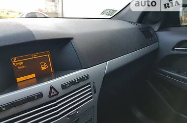 Хэтчбек Saturn Astra 2008 в 