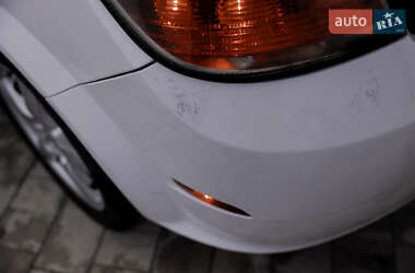 Хэтчбек Saturn Astra 2007 в Ужгороде