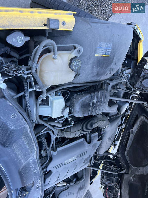 Кабриолет Saturn Sky 2008 в Львове