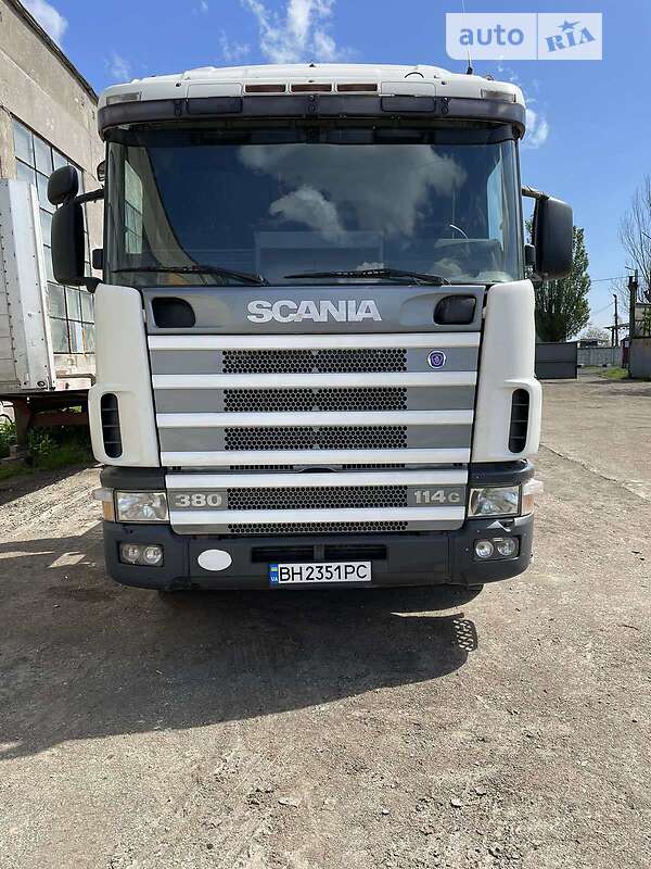 Тягач Scania 114 2000 в Черноморске