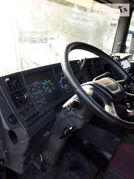 Бензовоз Scania 124 1999 в Дніпрі