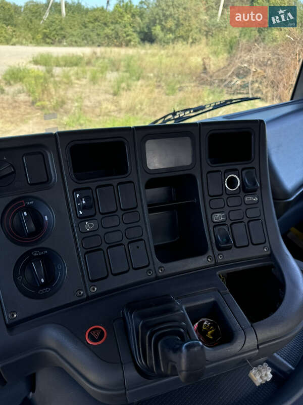 Кран-маніпулятор Scania 124 2000 в Ужгороді