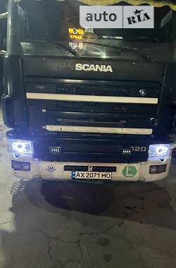 Тягач Scania 124 2004 в Харкові