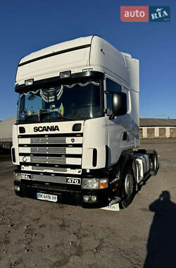 Тягач Scania 124 2002 в Шумске