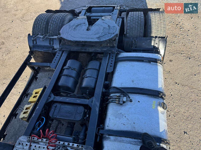 Тягач Scania 124 2002 в Шумську