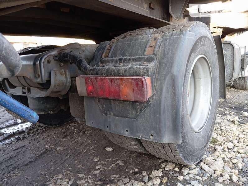 Тягач Scania 164L 2001 в Зборове