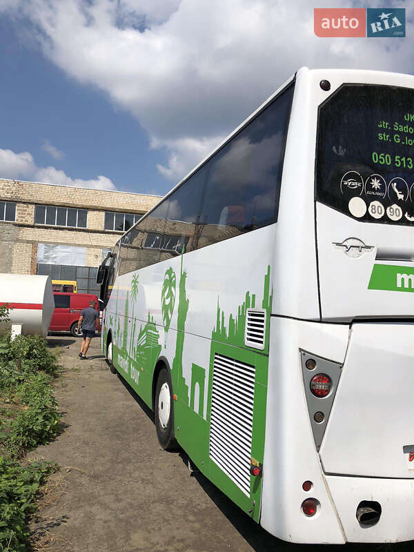 Туристический / Междугородний автобус Scania Irizar 2003 в Черновцах