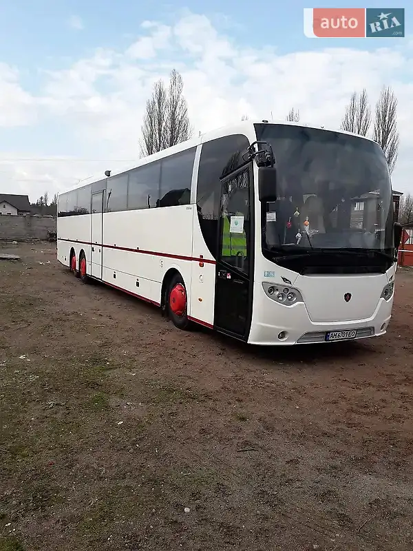 Scania OmniExpress 2011