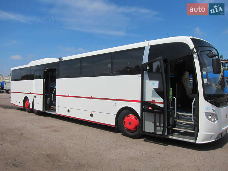 Туристический / Междугородний автобус Scania OmniExpress 2011 в Иршаве