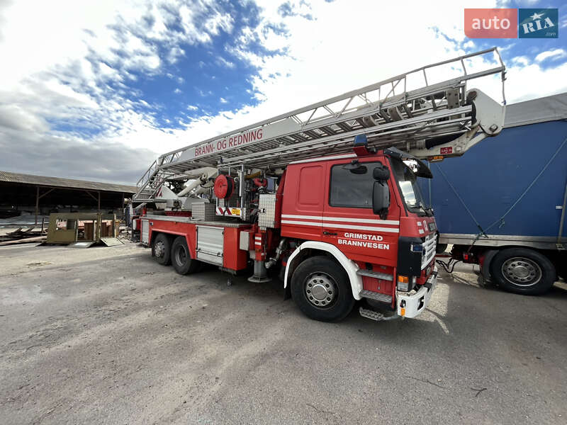 Автовышка Scania P 114 1993 в Казатине