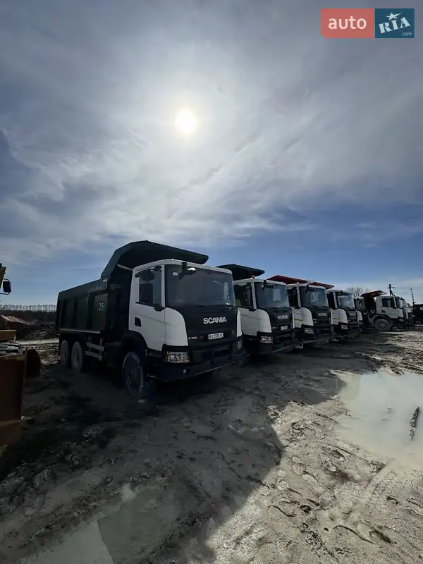 Самосвал Scania P 2020 в 