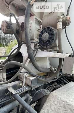 Бетономешалка (Миксер) Scania P 2009 в Киеве