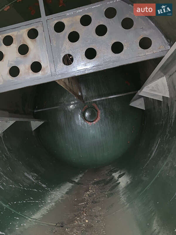 Машина ассенизатор (вакуумная) Scania P 2010 в Ивано-Франковске