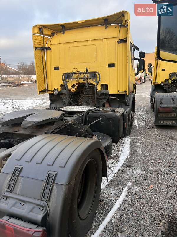 Тягач Scania P 2012 в Львові