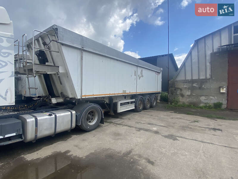 Самоскид Scania P 2008 в Києві
