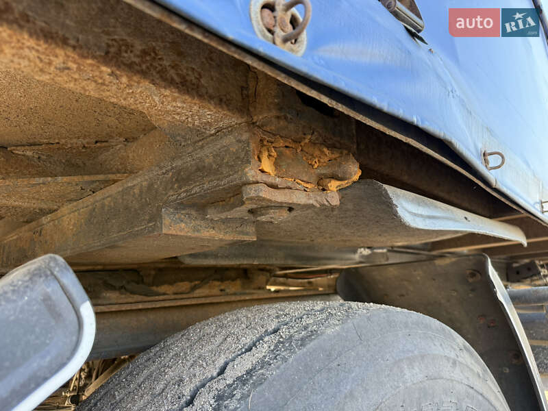 Контейнеровоз Scania P 2008 в Вінниці