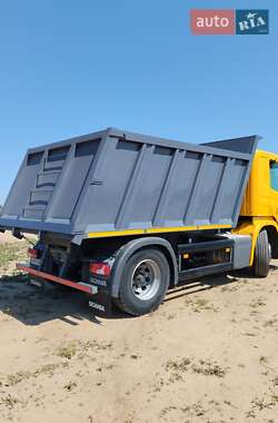 Самосвал Scania P 2011 в 