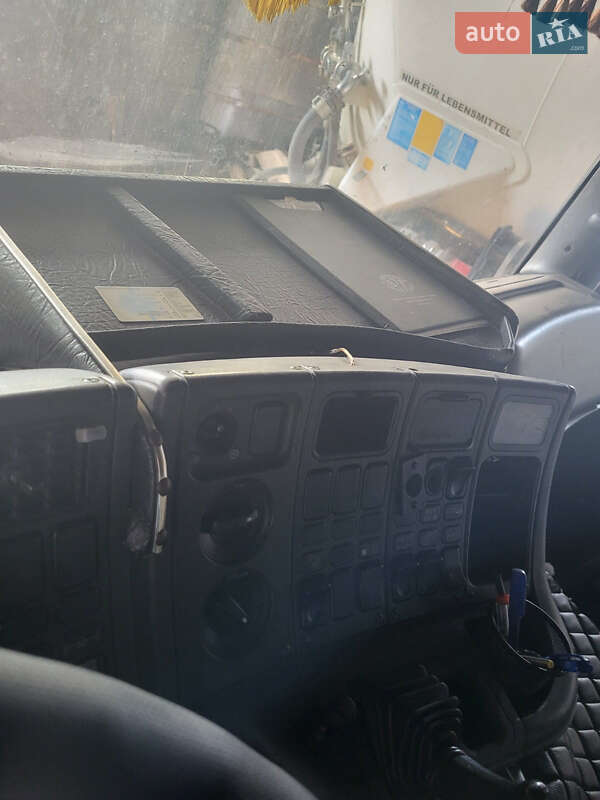 Тягач Scania P 2006 в Дніпрі фото 13 Тягач Scania P 2006 в Дніпрі