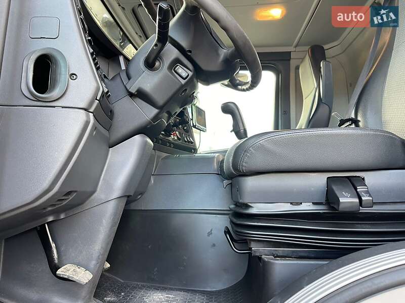 Самоскид Scania P 2012 в Бучачі