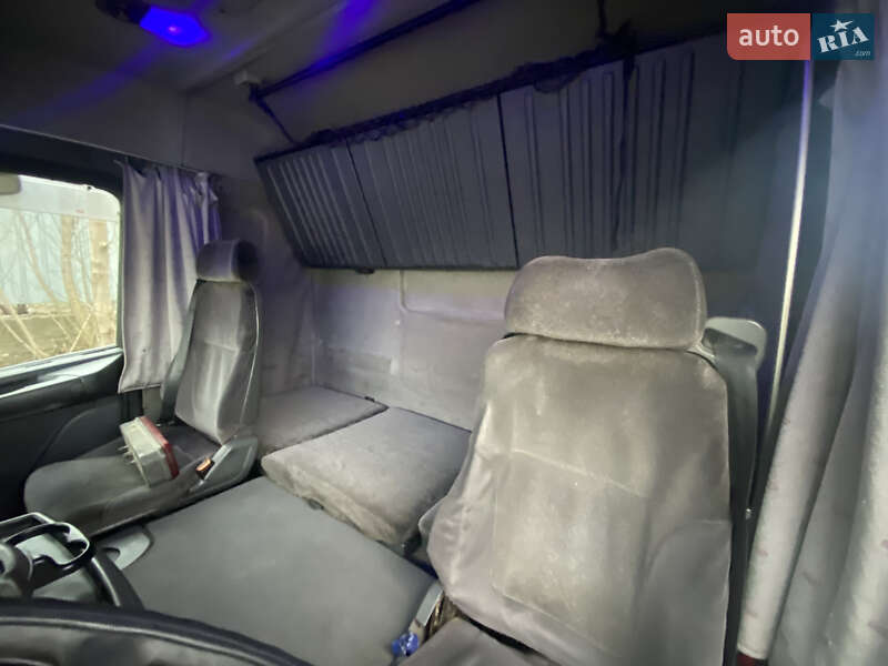 Тягач Scania R 114 2004 в Днепре