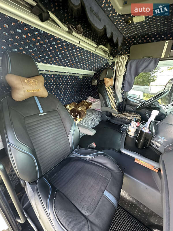 Для перевозки животных Scania R 114 1999 в Первомайске фото 6 Для перевозки животных Scania R 114 1999 в Первомайске