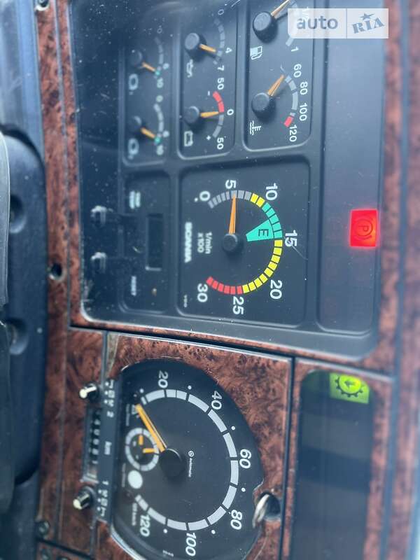 Тентованый Scania R 124 2004 в Шостке