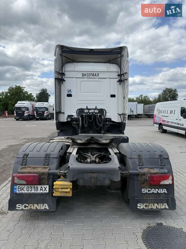 Інші вантажівки Scania R 400 2014 в Рівному